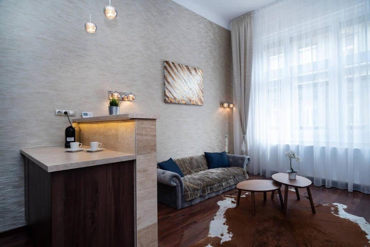 Central Luxy Design Apartment Budapest Exterior photo